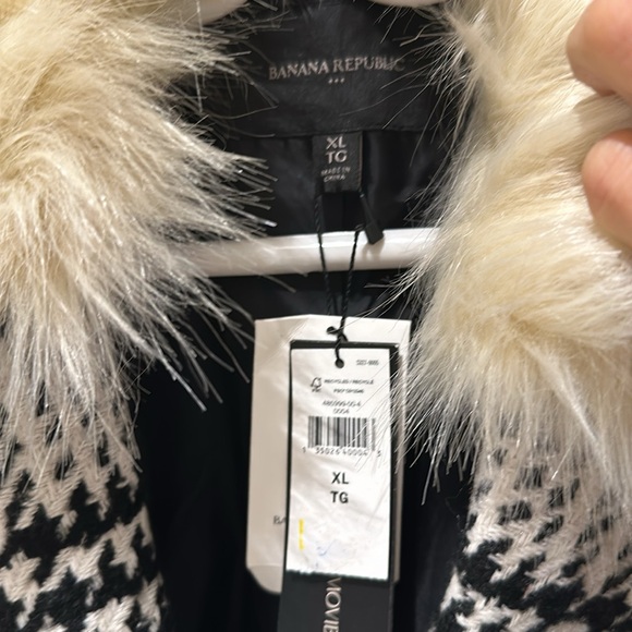 Nwt. Banana republic coat - Picture 5 of 11